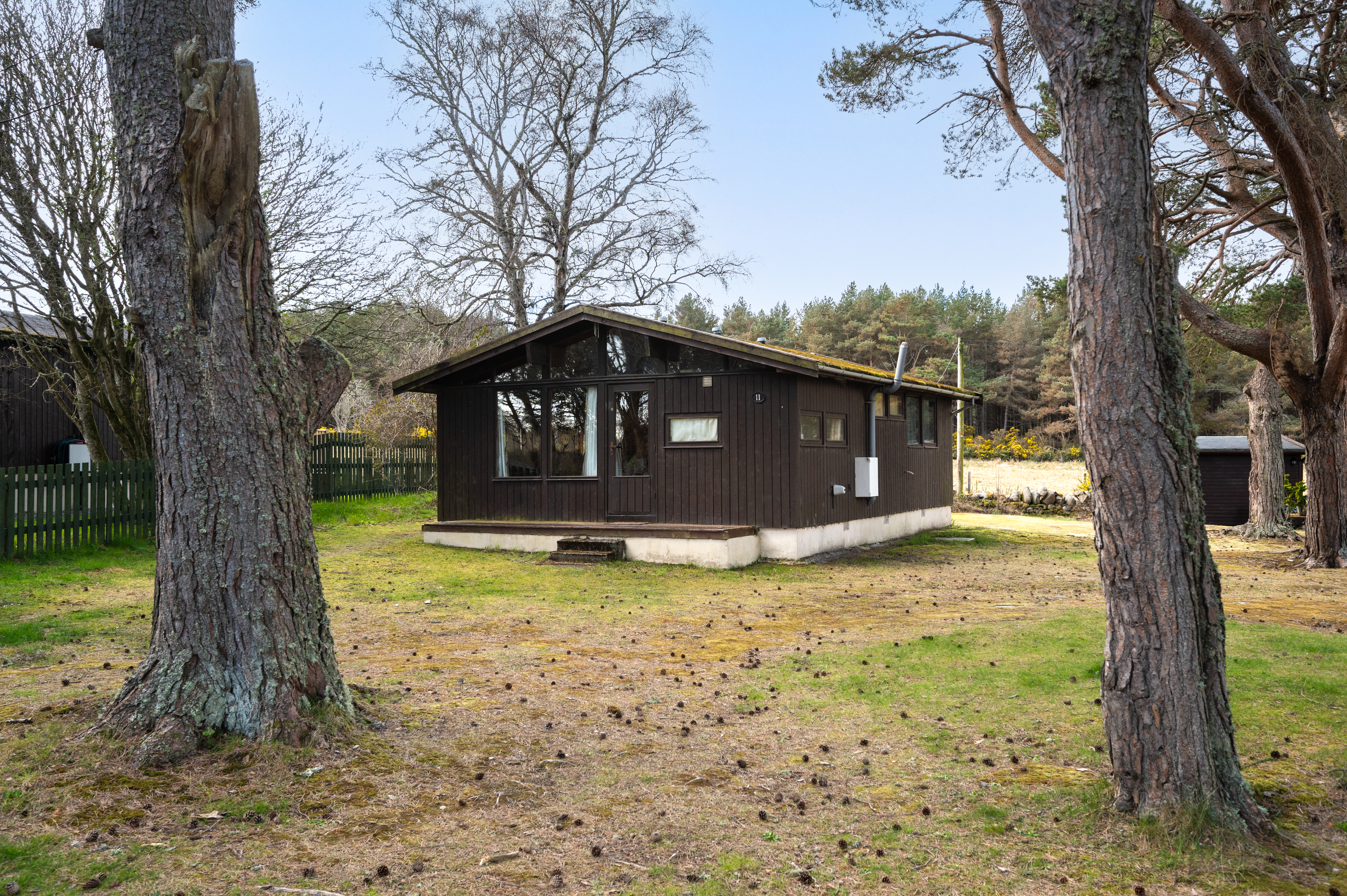  11 Heatherwood Park  